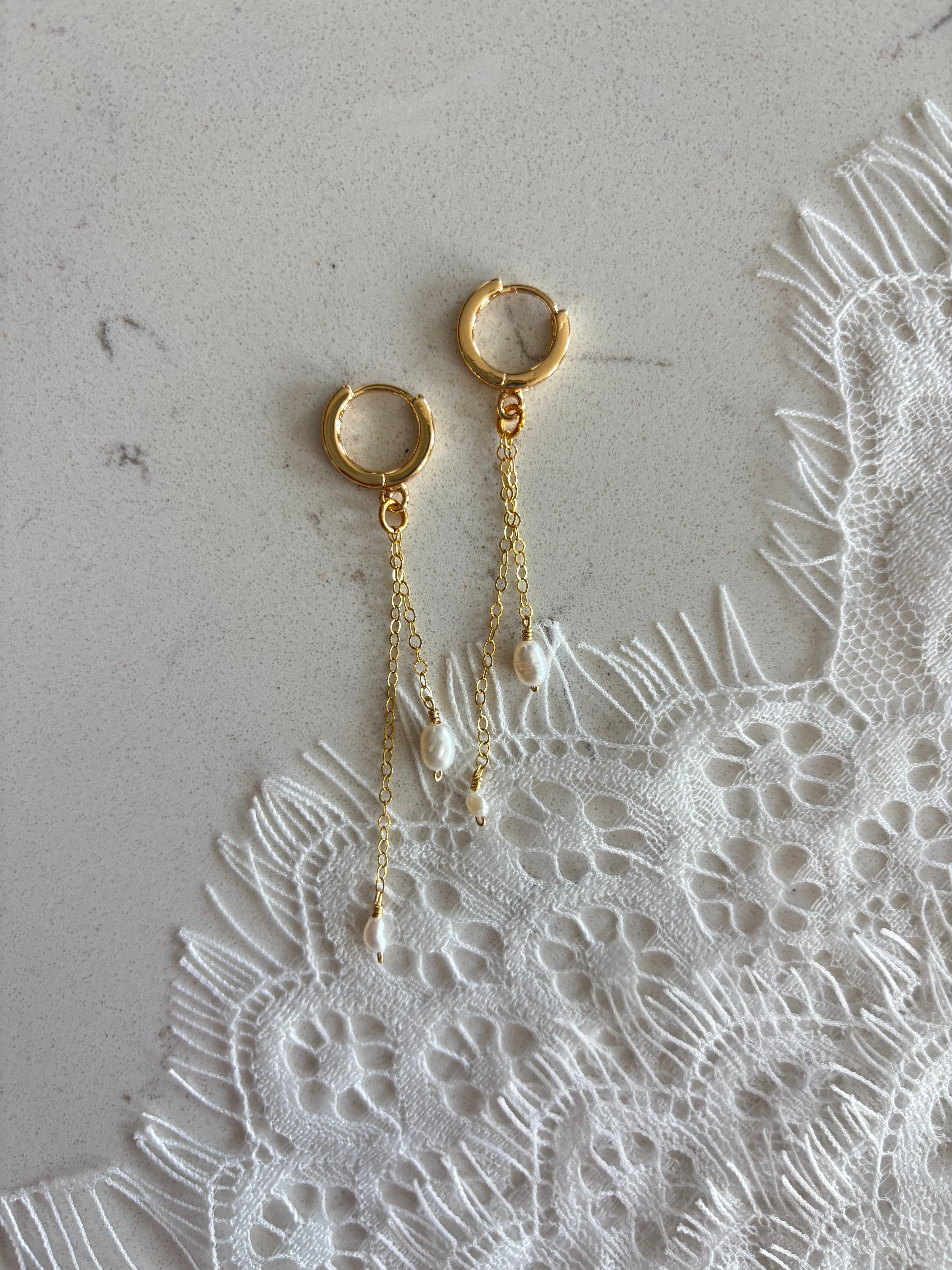 The Ivory Dangle Earrings